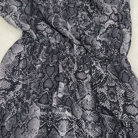 RW & CO Woman's Dress - Picture 8 of 13